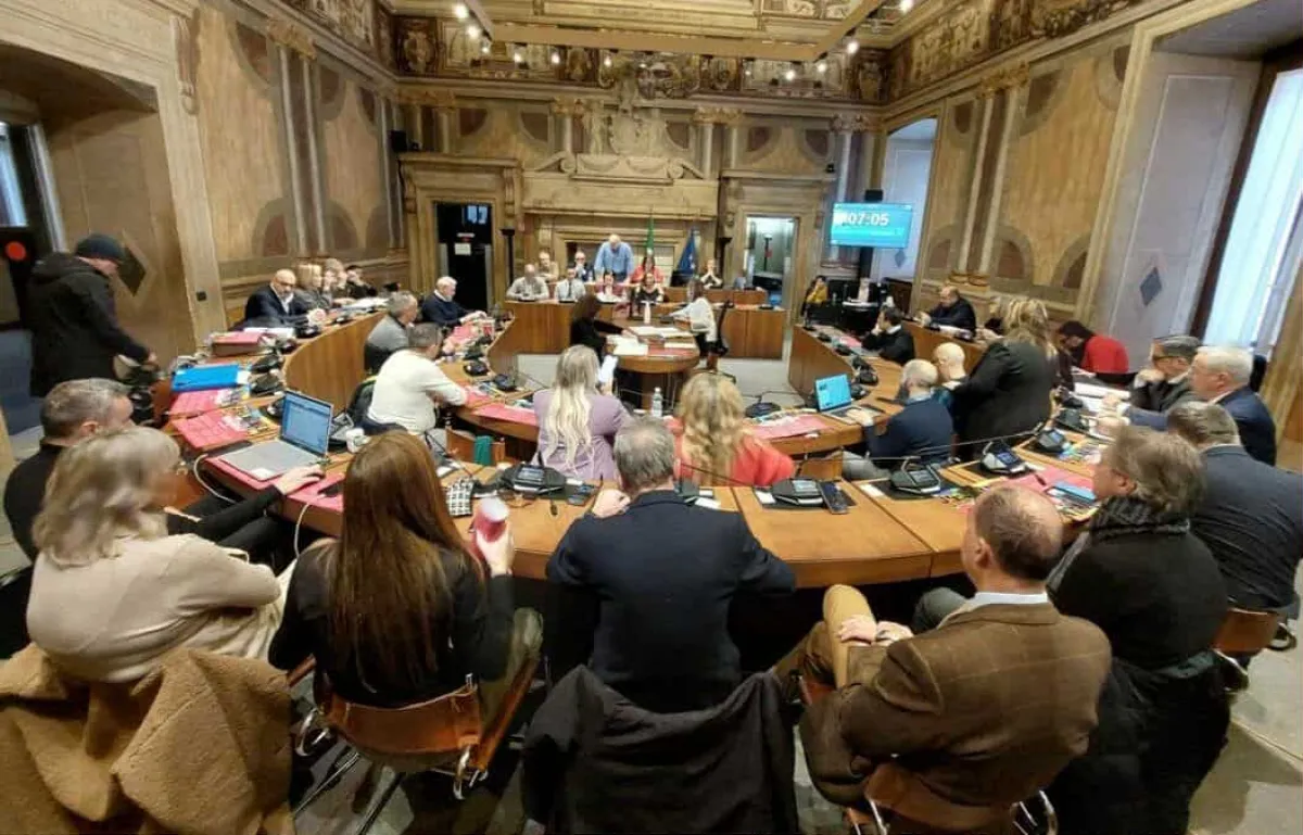 Terni, caso Stadio-Clinica: la nota ufficiale di AP e la presa di posizione di De Rebotti sui social