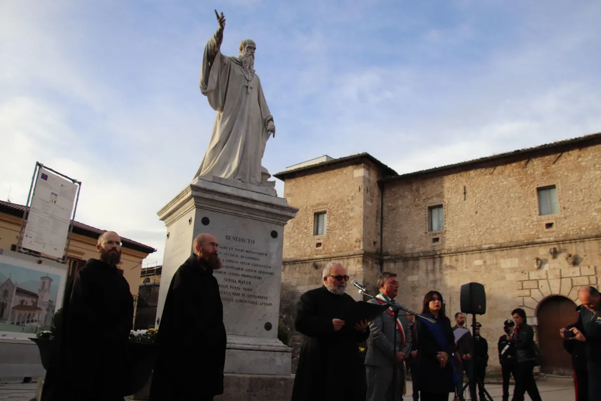 La rinascita di Norcia parte da San Benedetto: eventi, riconoscimenti e una marcia per la pace in attesa della riapertura della Basilica