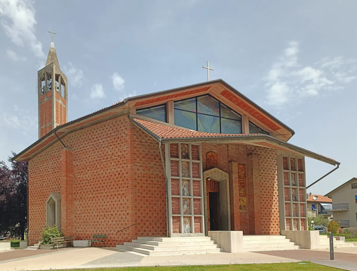 Città di Castello, oggi i funerali di Sara Scarabicchi: la 43enne era deceduta tornando a casa dal Pronto Soccorso