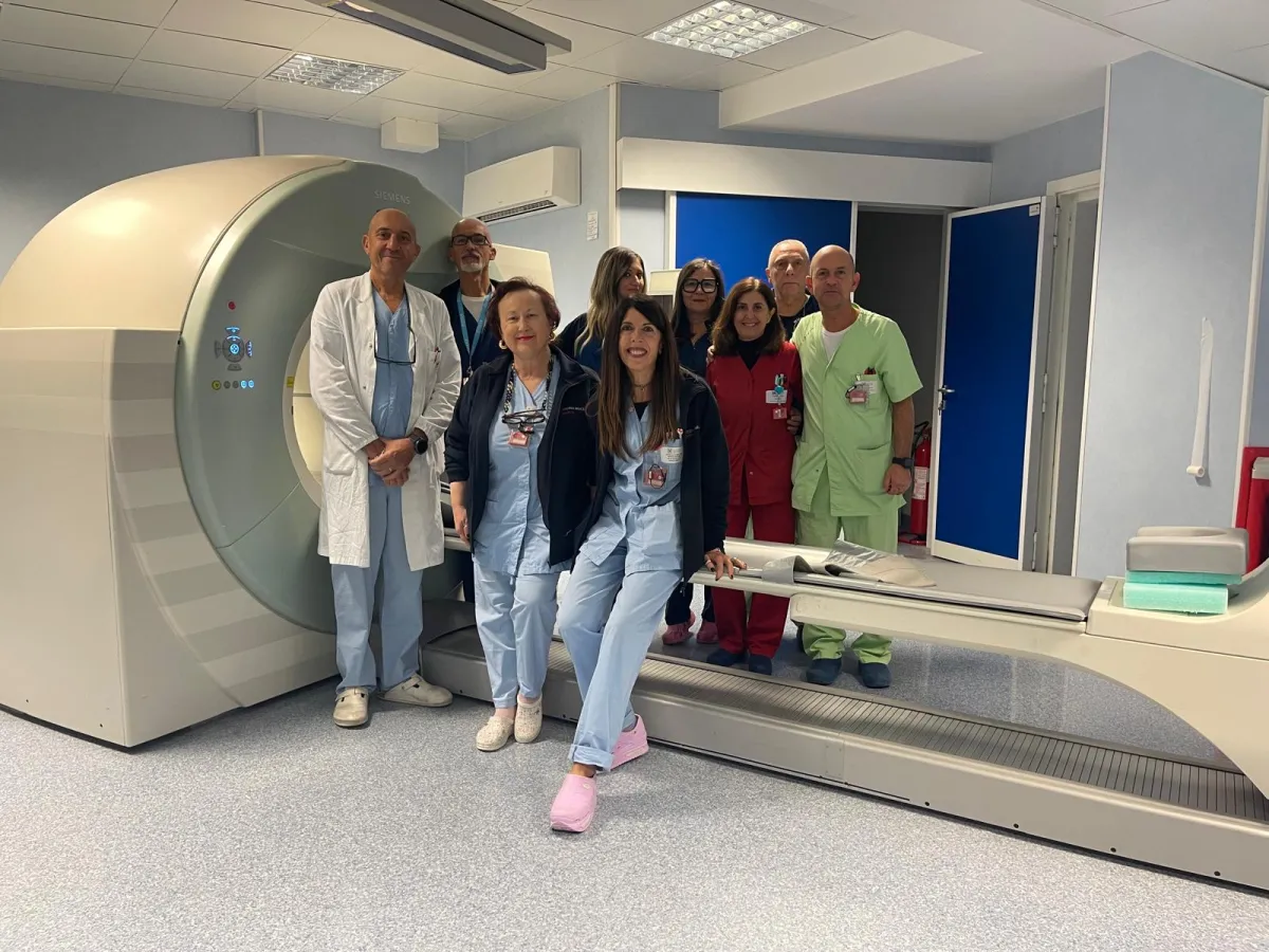 Dieci anni di PET al Santa Maria di Terni: 3.000 esami l’anno, la diagnostica che ha cambiato la sanità umbra