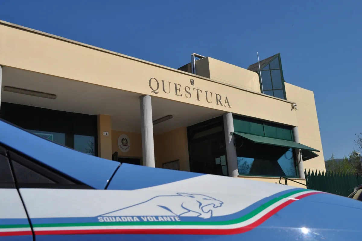 Sicurezza a Terni: cittadino nigeriano espulso, due divieti di ritorno e avvisi orali firmati dal Questore