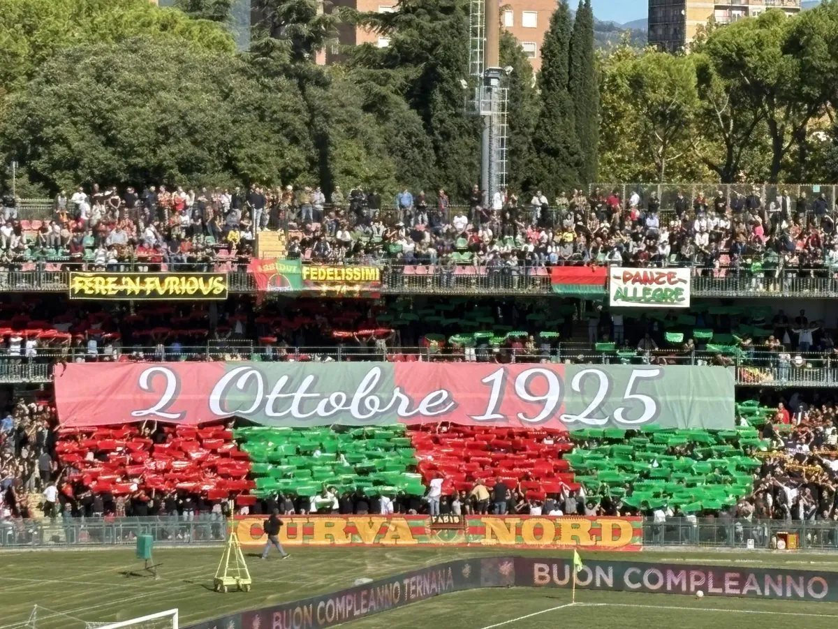 Stadio-Clinica, la Nord rompe il silenzio e accusa la Regione: tensione altissima a Terni mentre parte la battaglia al TAR