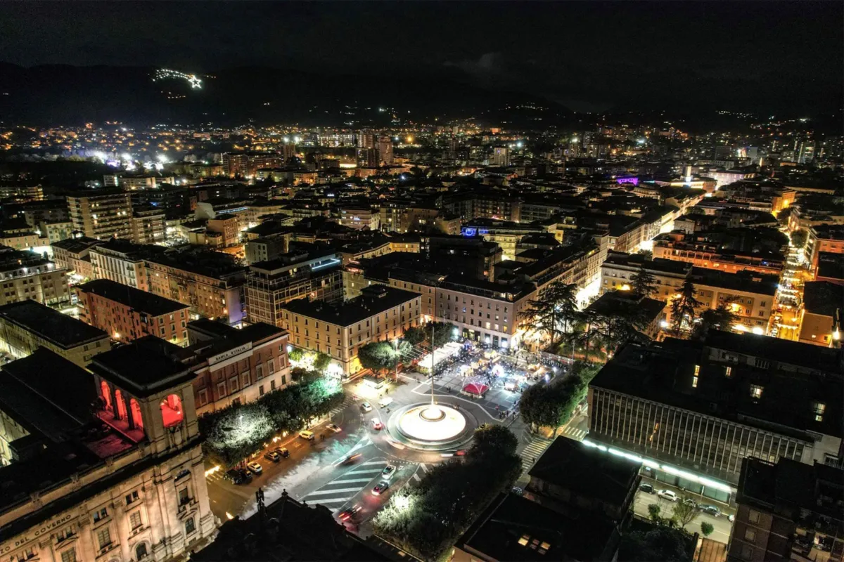 Illuminazione pubblica, il Consiglio comunale approva la proposta Asm: parte la gara per il nuovo sistema smart