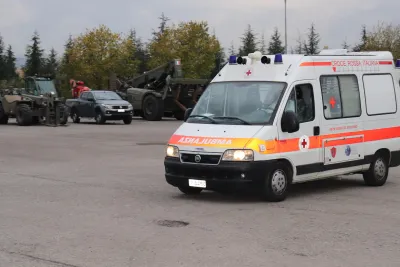 Corciano, pedone investito sulle strisce: è grave