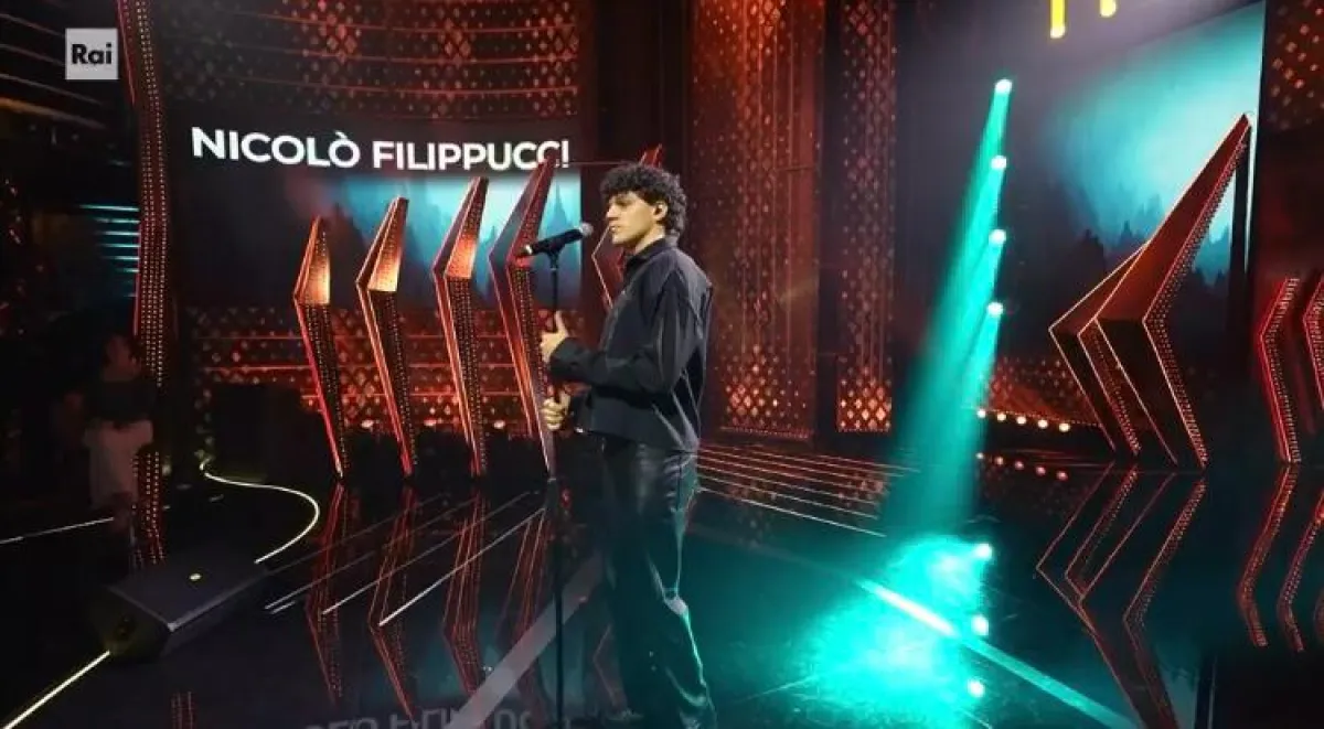 Sanremo Giovani, il corcianese Nicolò Filippucci passa il turno con il brano 'Laguna'