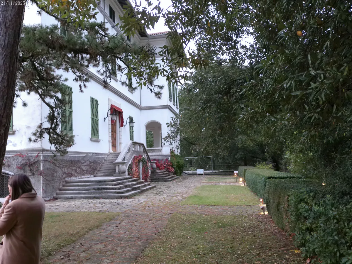 Villa Fassia tra storia, paesaggio e Genius Loci: la visita guidata con la Dott.ssa Carla Schiaffelli e il Metodo Effetto Topofilia della Dott.ssa Roberta Rio