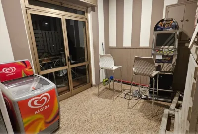 Furto nella notte a Branca: rubate due slot machine e l’incasso del Bar storico