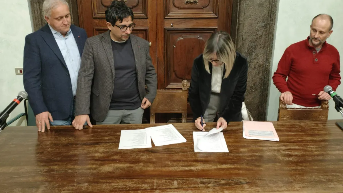 Aumenti in busta paga per i 1.500 forestali umbri: firmato il preaccordo tra Regione e sindacati