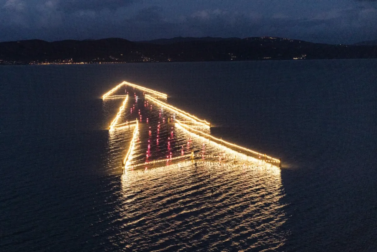 Il Trasimeno si trasforma nel “Natale delle Meraviglie”: presentata a Castiglione del Lago l’edizione 2025 di "Luci sul Trasimeno" 