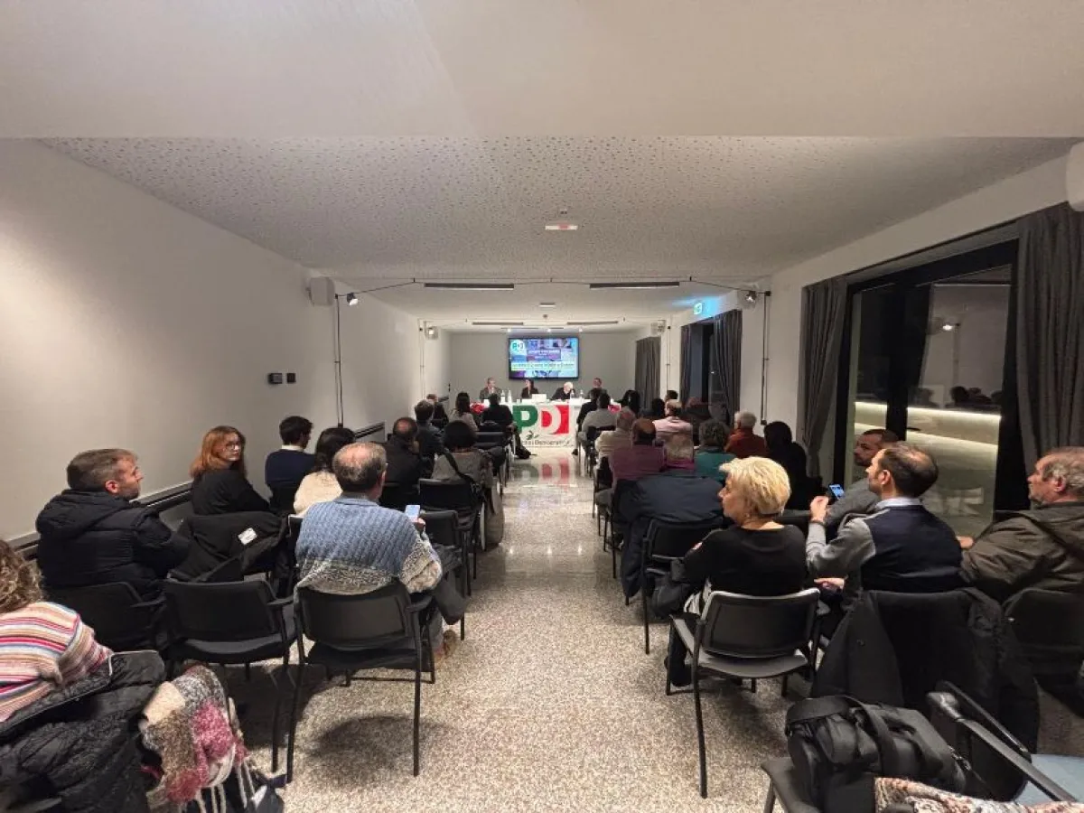 Distretto della moda a Gubbio, il PD rilancia la politica industriale: imprese, scuola e istituzioni a confronto