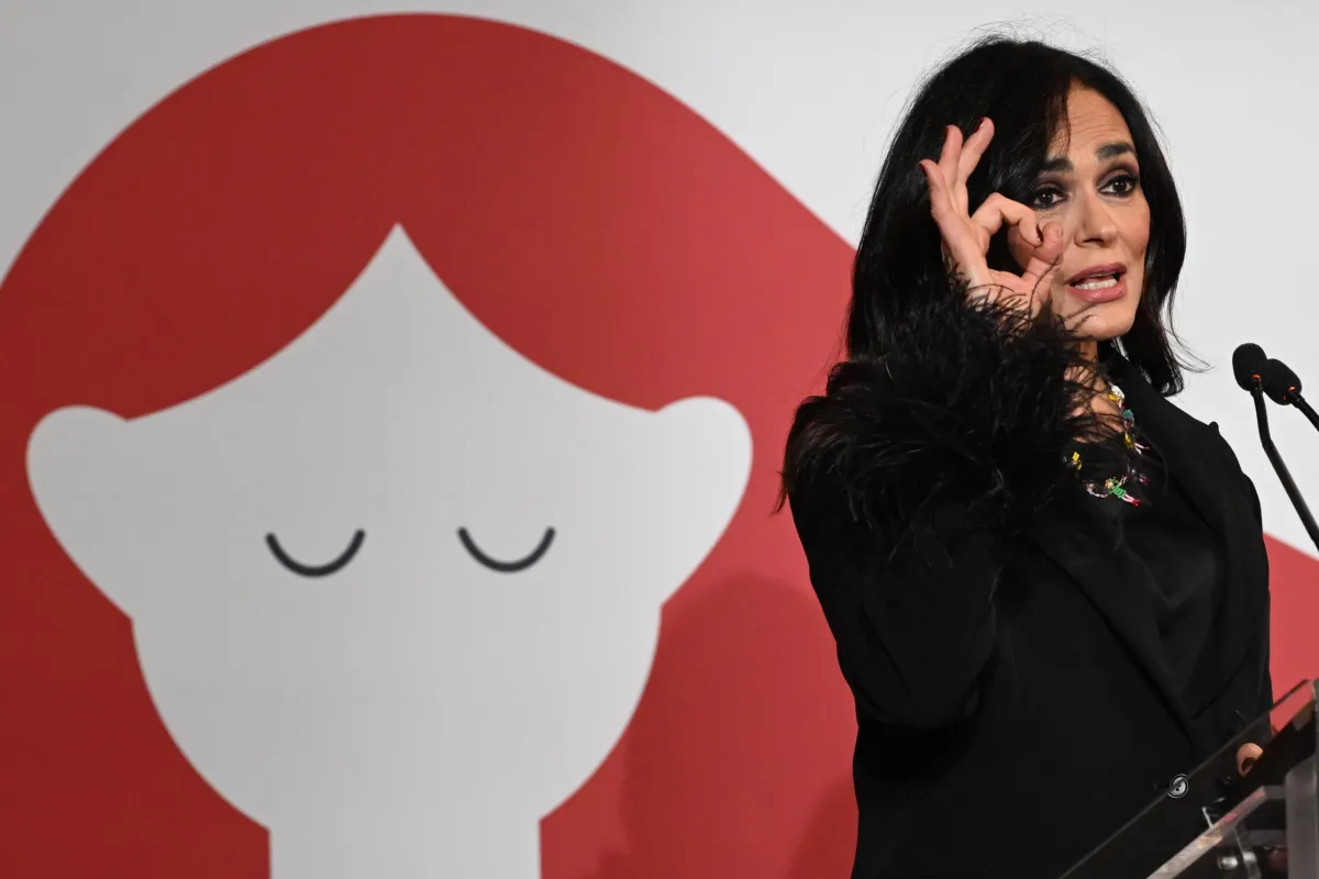 "Festival delle Rose Rosse", a Monteleone di Spoleto torna la rassegna dedicata al valore della donna: ospite speciale Maria Grazia Cucinotta
