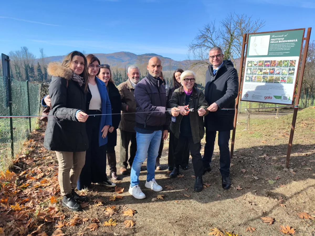 Inaugurato a Città di Castello il frutteto inclusivo che tutela la biodiversità