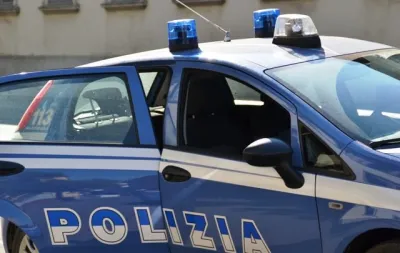 Terni, spacciatore nigeriano arrestato in pieno centro grazie all'app YouPol