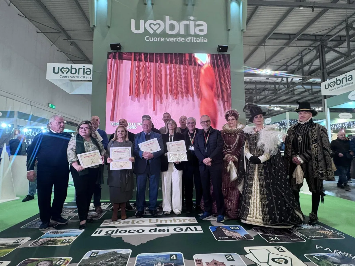 Umbria, l'artigianato diventa esperienza turistica: a Milano 200 operatori in rete per attrarre visitatori