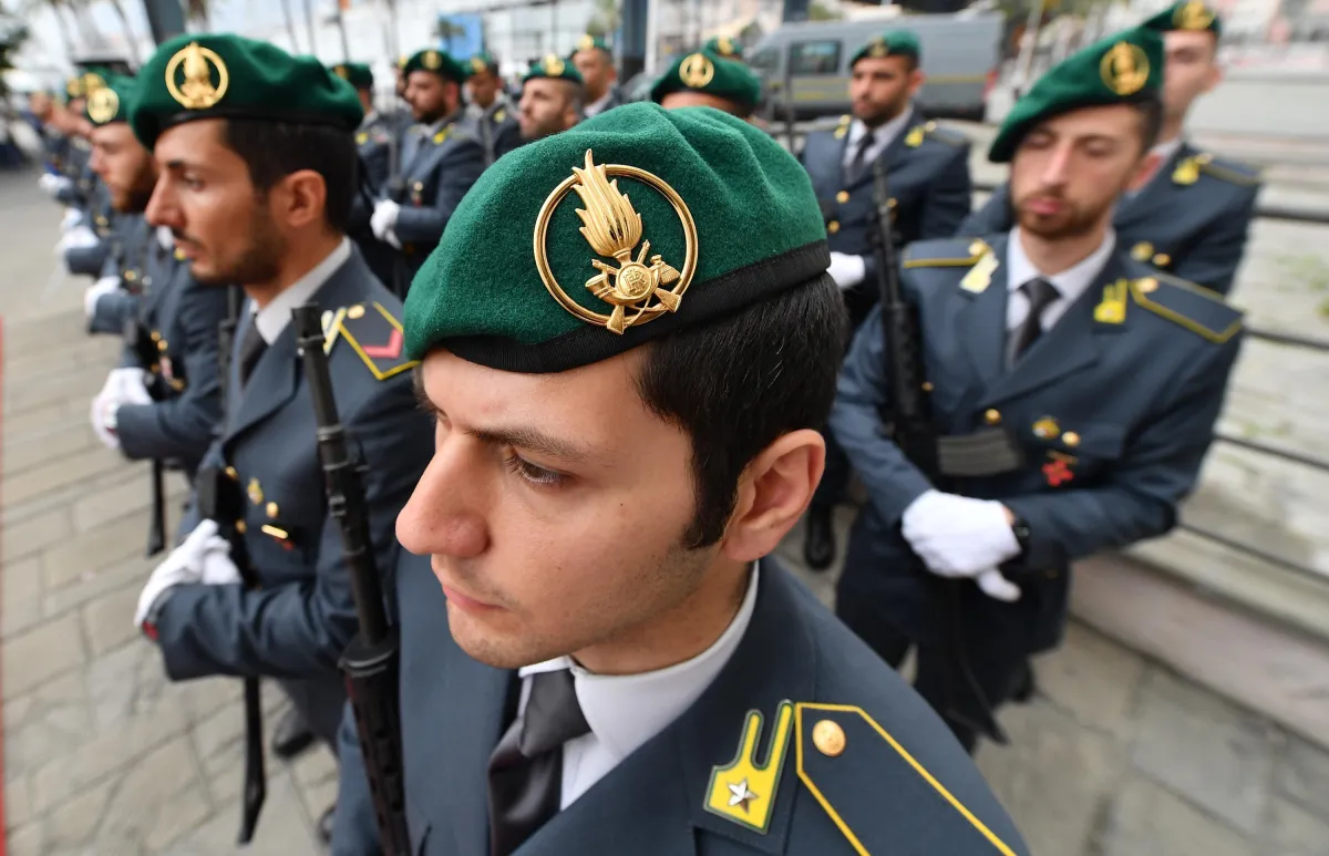Orvieto, alla Caserma “Monte Grappa” conferiti i Baschi Verdi: concluso il 47° corso Antiterrorismo e Pronto Impiego della Guardia di Finanza