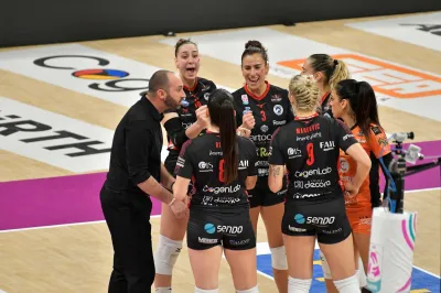 Bartoccini, coach Giovi: "Giochiamoci il ritorno senza rimorsi" E sulla Fiamma Olimpica...