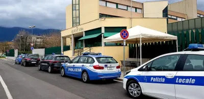 Terni, condominio con le telecamere stile "Grande Fratello": scatta la denuncia