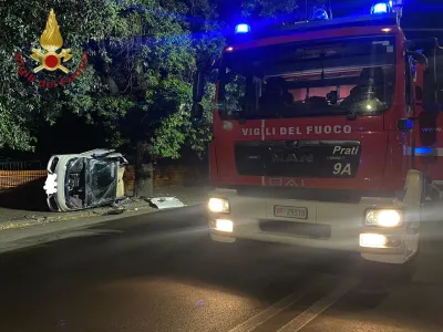 Terni, incidente stradale nella notte: auto si ribalta a Maratta e conducente illeso