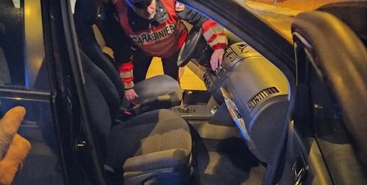 Ponte Valleceppi, droga nel pacchetto di sigarette e in auto: arrestato un giovane albanese