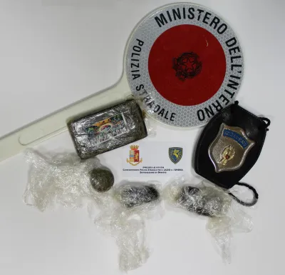 Orvieto, controllo sull’autostrada finisce con l’arresto: sequestrati 100 grammi di hashish