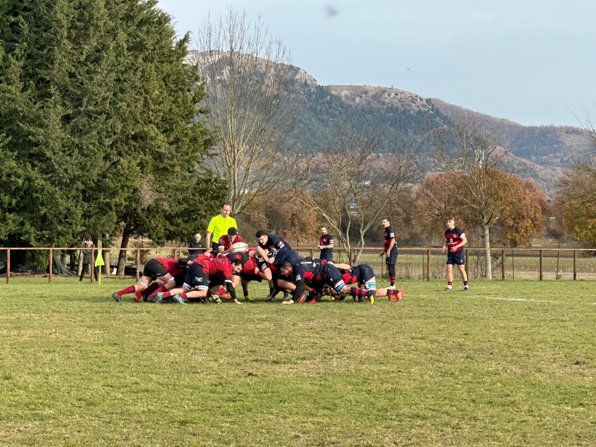 Il Rugby Gubbio chiude con un ko ma i sorrisi restano: un 2025 di crescita e soddisfazioni