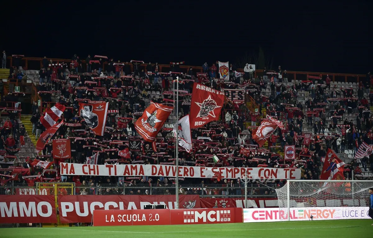 Perugia, i tifosi ricorderanno con una torciata lo storico capo ultrà Mimmo Pucciarini