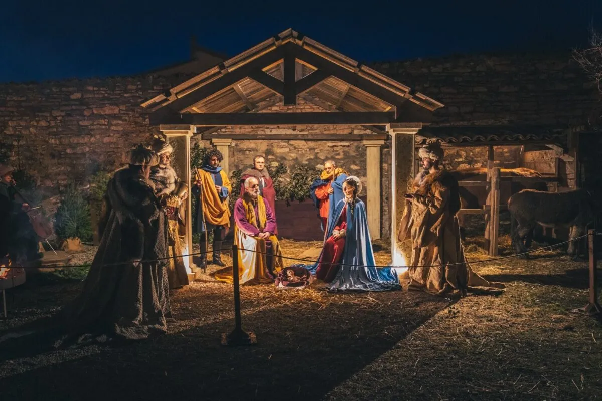 Venite Adoremus, si è chiusa con l'arrivo dei Magi il presepe vivente di Gualdo Tadino