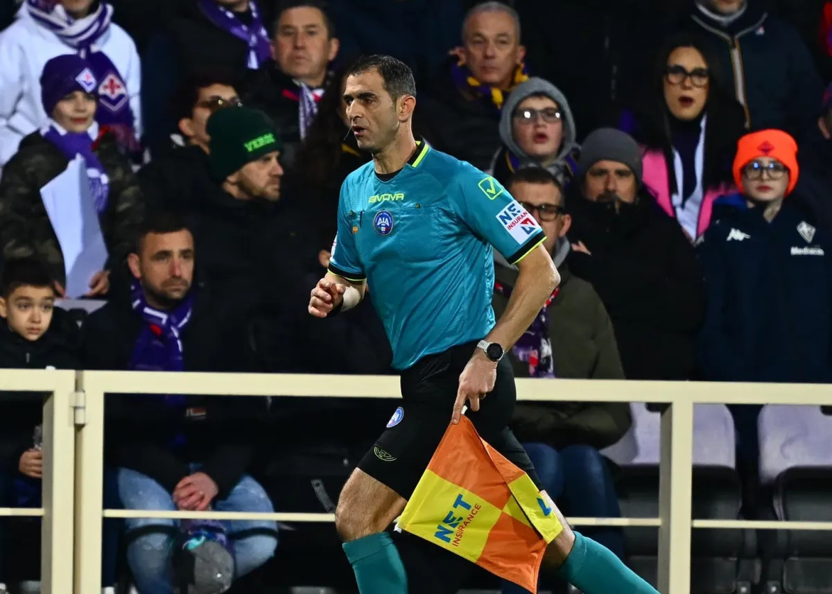 Designazioni Serie A: Costanzo per Fiorentina-Milan, Bianchini al "Bentegodi"