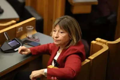 Tesei all’attacco della Giunta Proietti: “Tasse aumentate di 184 milioni, ma cancellano il bonus bebè e abbandonano le mamme umbre”