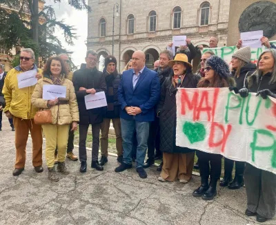 Nuovo ospedale di Terni: da oggi il sit-in a Perugia. Bandecchi: "Se la Regione non risponde si va dalla Meloni"
