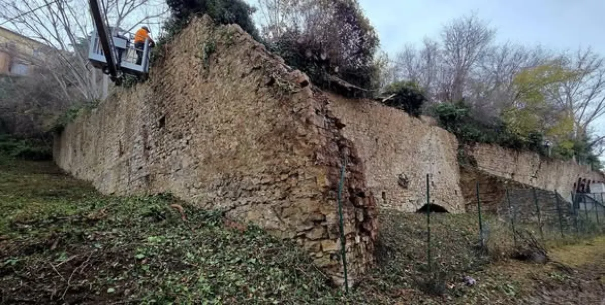 Restauro delle mura urbiche di Todi: al via un intervento storico da 4,7 milioni di euro