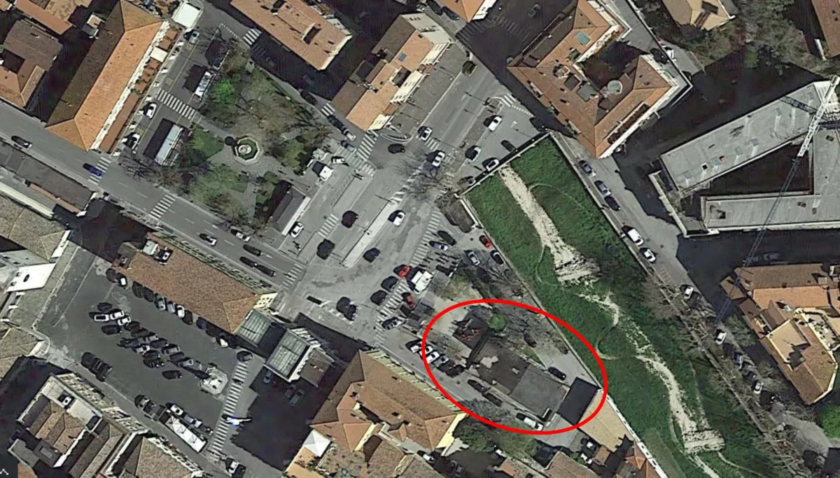 Spoleto, riqualificazione di Piazza della Vittoria. Aggiudicati i lavori per gli ex bagni pubblici