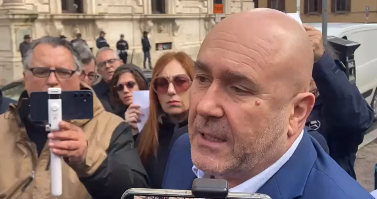 Sit-in a Perugia, Bandecchi: “L’ospedale di Terni? Un problema di tutta l’Umbria; non possono continuare a prenderci in giro”