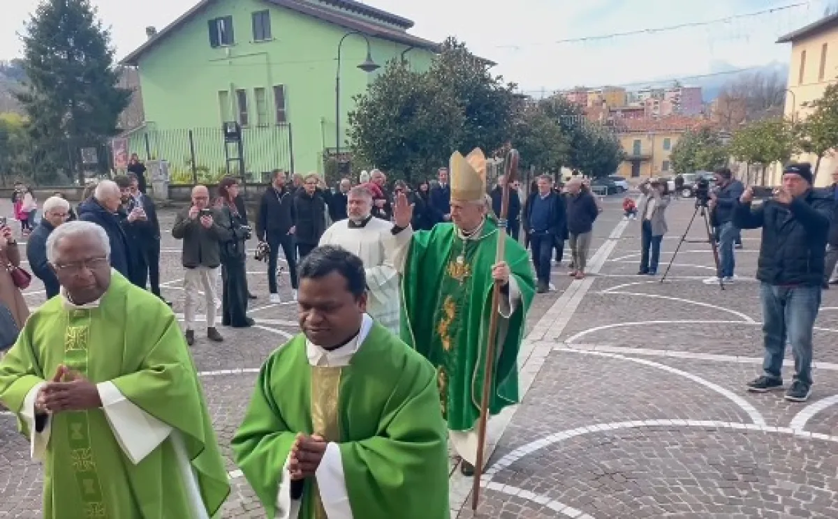 Festa della Promessa 2026, la basilica di San Valentino accoglie 50 coppie di fidanzati per il rinnovo dell’impegno nuziale