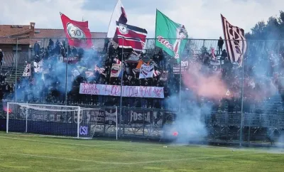 Gubbio, ecco l'Arezzo degli ex con i mille cuori amaranto al seguito