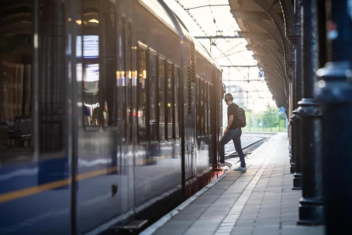 Più treni da e per Assisi per l'ottavo centenario di San Francesco. Rafforzati i collegamenti anche all'interno della città