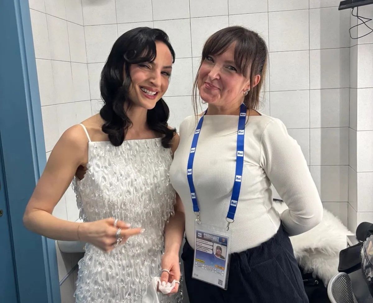 Sanremo 2026, Carlotta al fianco di Arisa: la vocal coach è cresciuta ad Amelia
