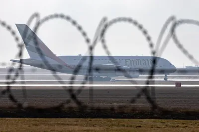 Attacco in Iran, umbri bloccati negli Emirati: Proietti in contatto con la Farnesina. A Gubbio nove casi. Un solo rientro programmato