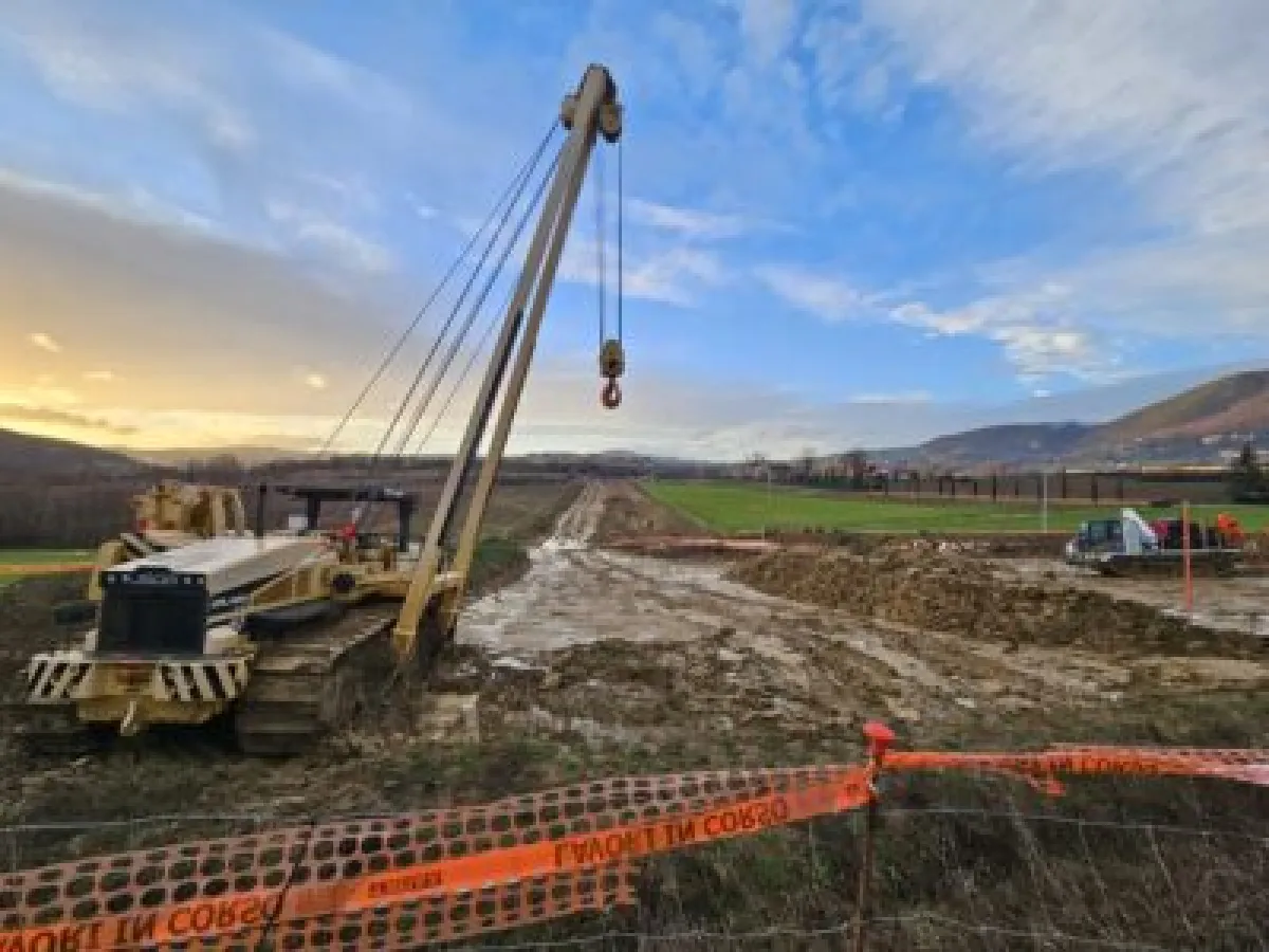 Metanodotto Brindisi-Minerbio, lavori anche a Gubbio: bonifica bellica e posa del tubo. 800 mila euro di indennizzi per la città
