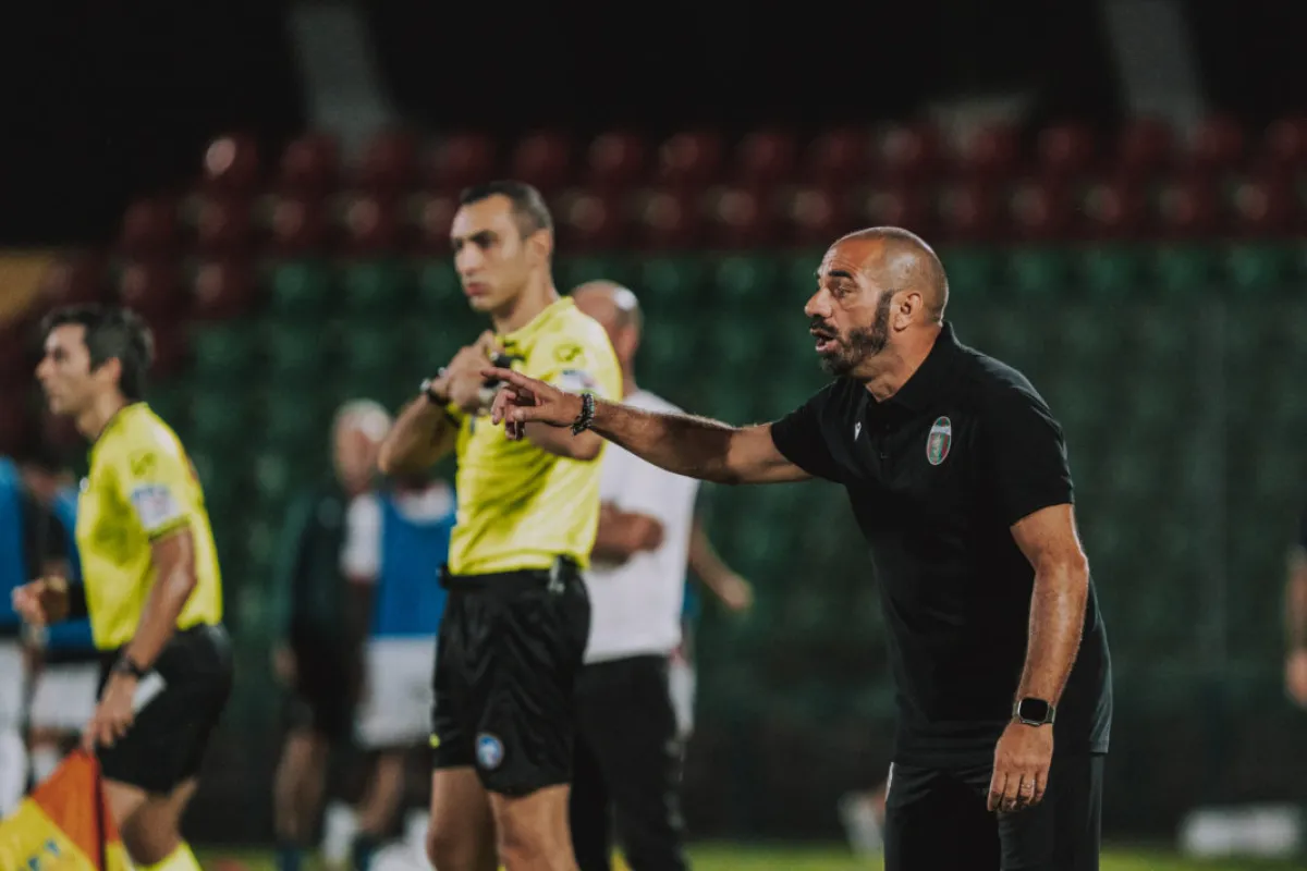 Arezzo-Ternana 1-2, mister Bellucci: "Felici per la prestazione, faremo un gran finale di campionato"