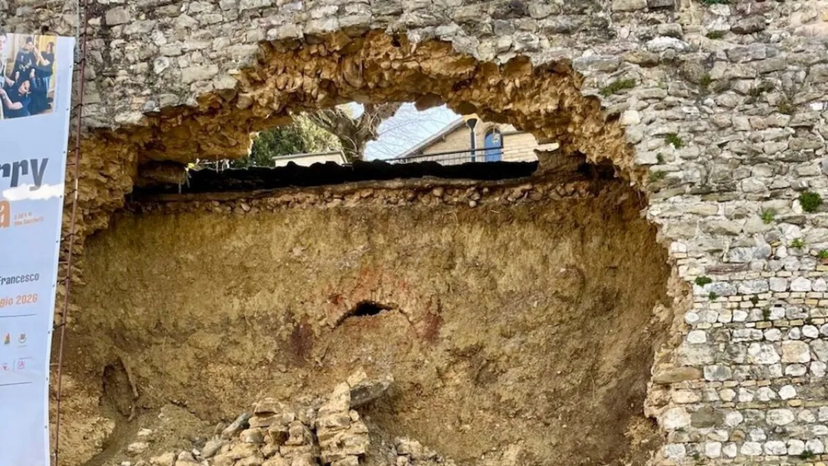 Crollo delle mura urbiche a Montefalco, intervento immediato della Regione: stanziati oltre 3,6 milioni di euro