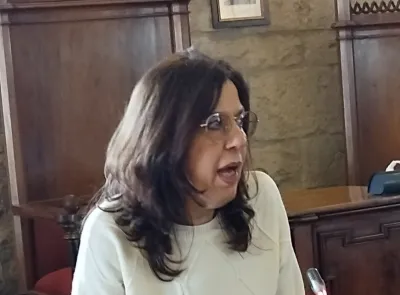 Gubbio, si dimette l’assessore Lucia Rughi: la giunta Fiorucci perde la delega ai servizi sociali