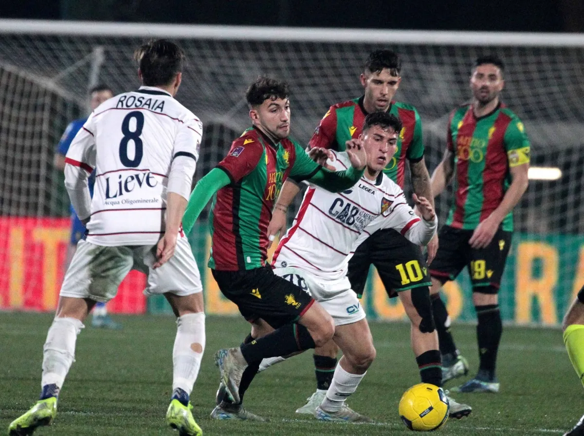 Derby senza sconti nella Conca: Ternana-Gubbio, una storia che ignora il pari