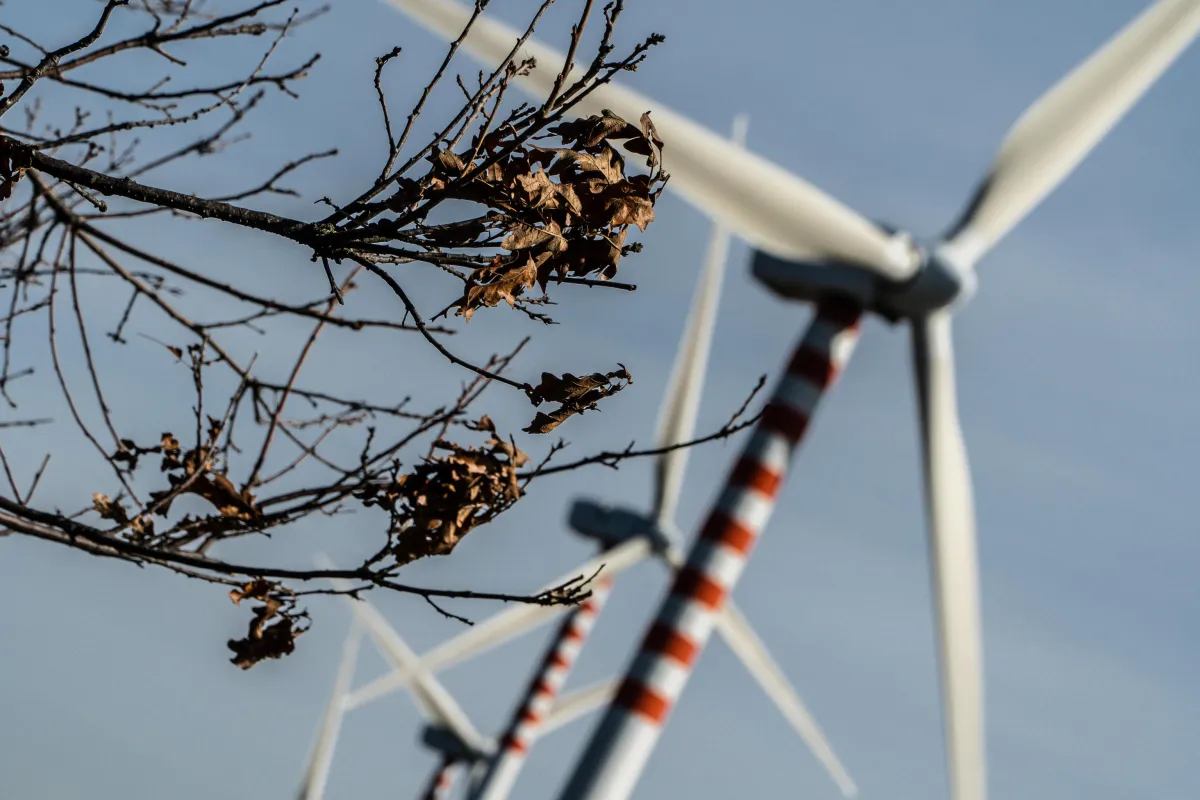 Parchi eolici a Gubbio: stop della Soprintendenza a due progetti, si profila lo scontro legale