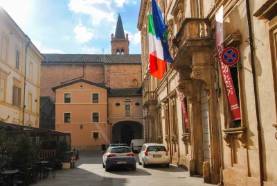 Foligno, movida violenta: tre giovani denunciati per rissa aggravata