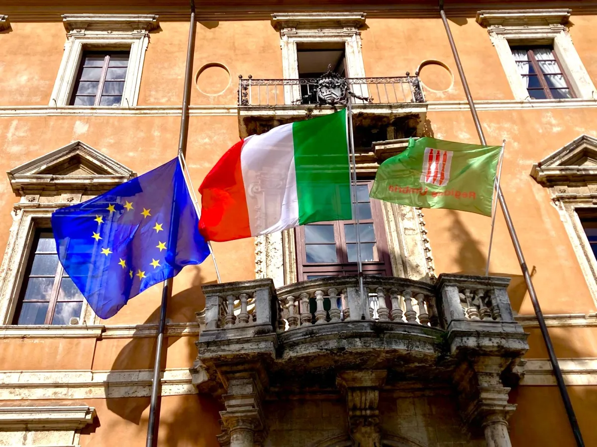 17 marzo, l’Umbria celebra l’Unità: dai banchi di scuola a Palazzo Donini, duemila voci per la Costituzione