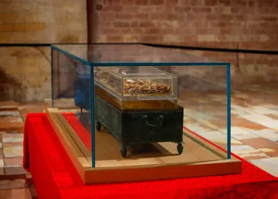 La teca e l’impresa: l’alta tecnologia di Ciam al servizio del corpo di San Francesco