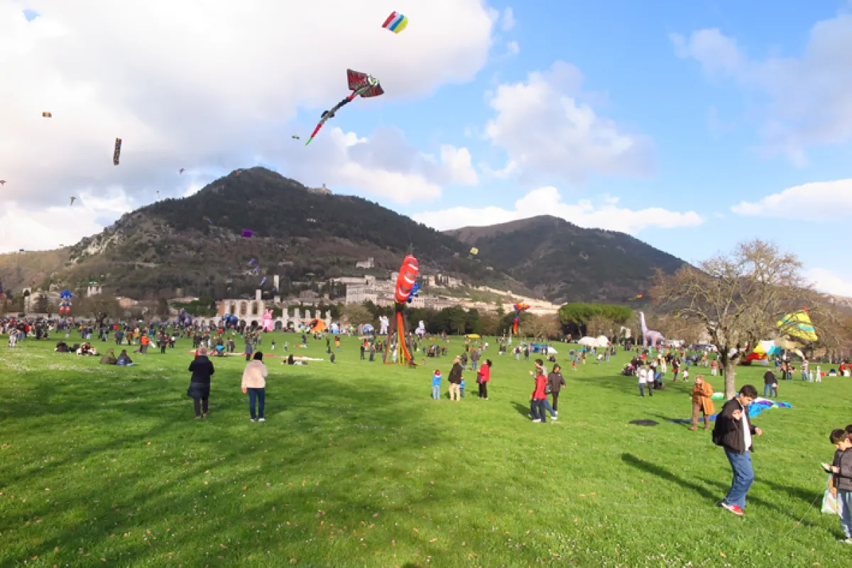 Ventomania 2026: Gubbio celebra 40 anni di magia nel cielo