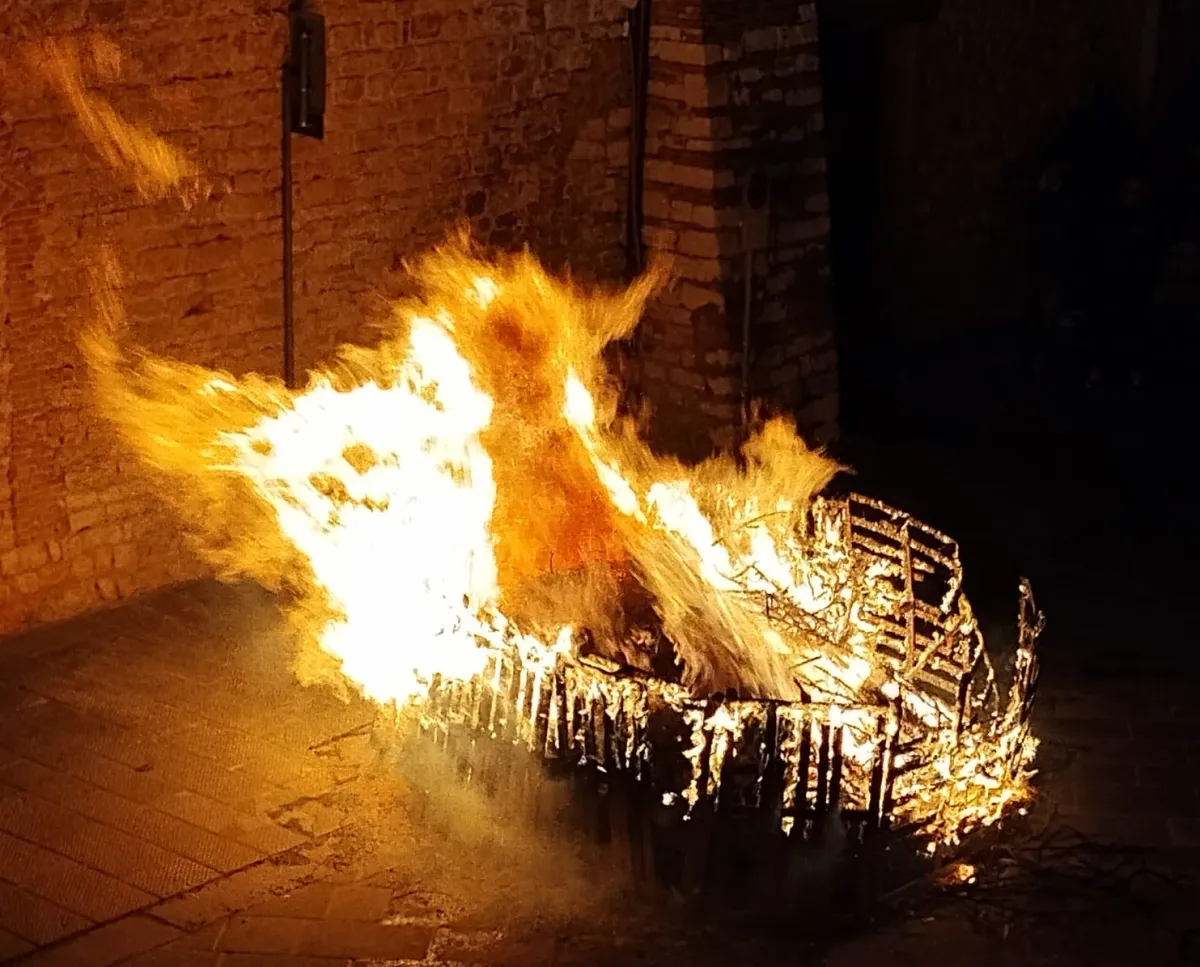 Focaroni di San Giuseppe a Gubbio: tradizione, storia e significato di un rito millenario tra fede e identità popolare