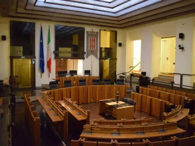 Umbria, approvata a maggioranza la legge Omnibus ma è scontro aperto sulle liste d'attesa